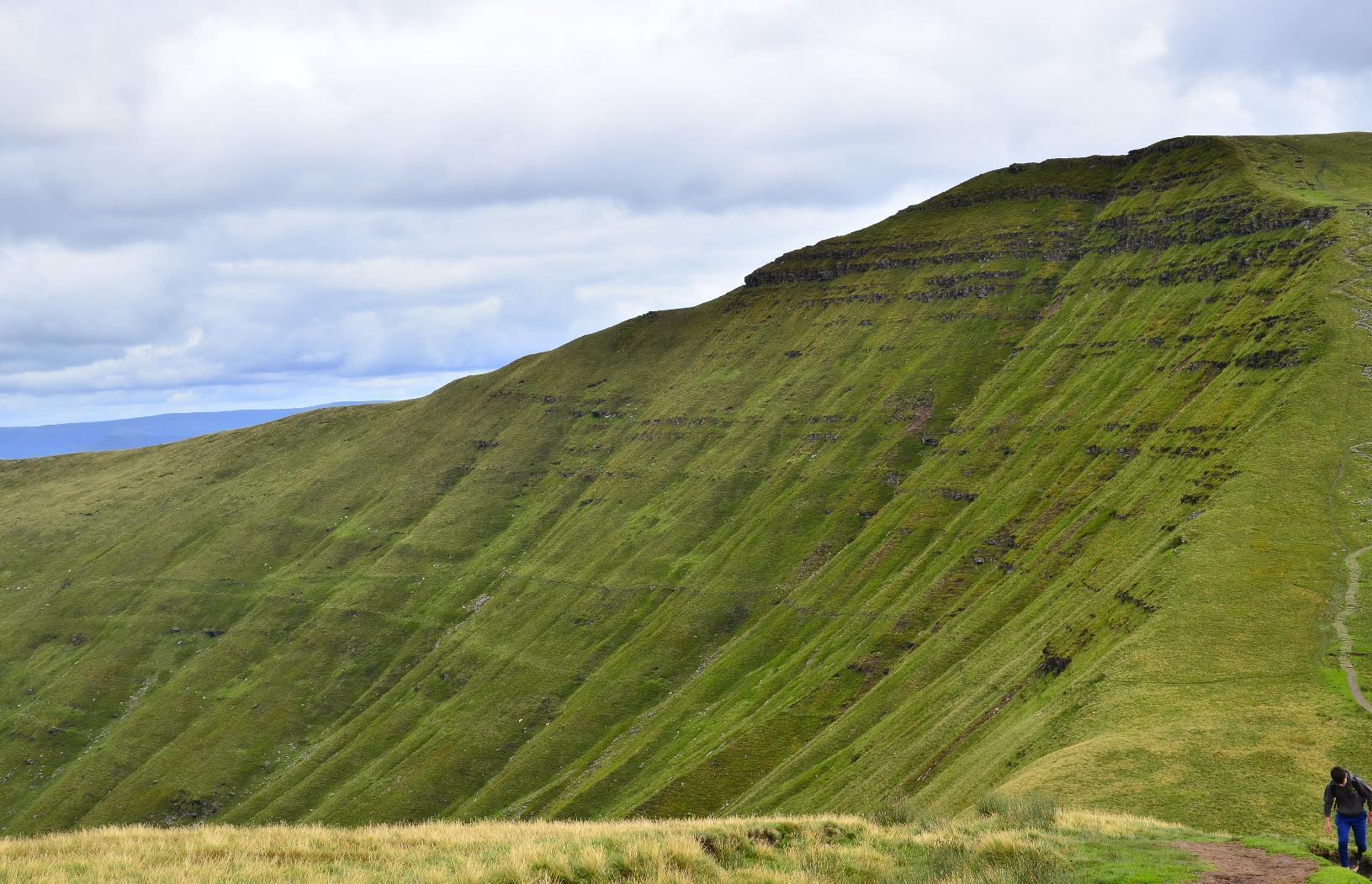 The north face of Cribyn seen while ascending Pen Y Fan